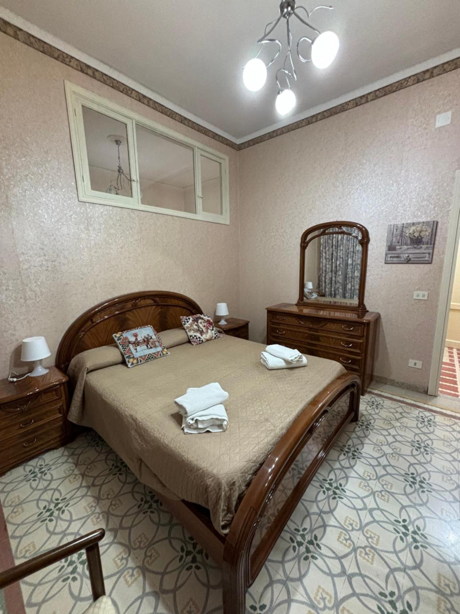 November House Cefalu Exterior photo